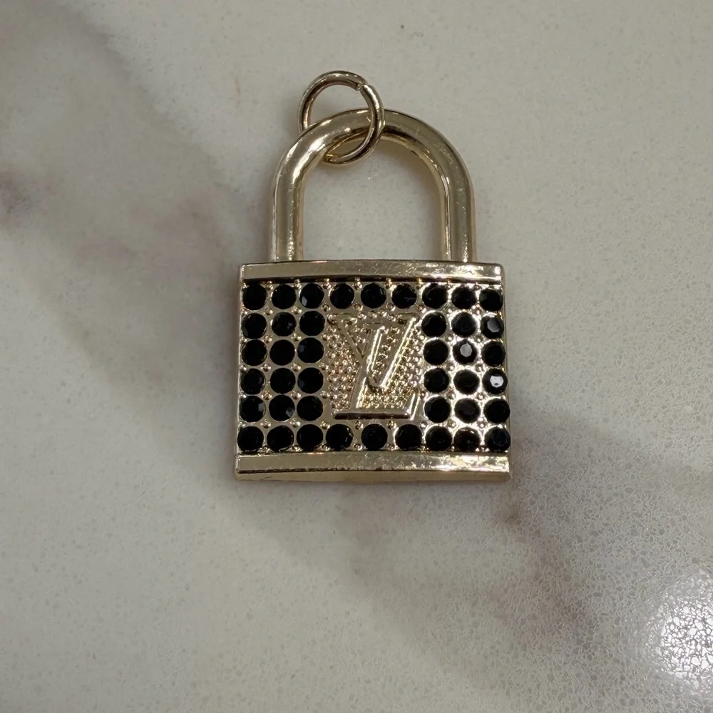 Zipper pull charm - Picture 1 of 2